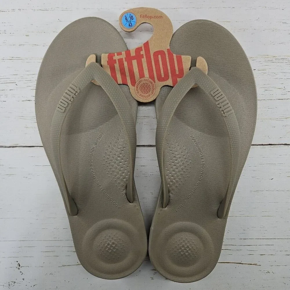 FitFlop Iqushion Mens 10 Timberwolf Beige Ergonomic Flip Flops‎ Rubber Sandal